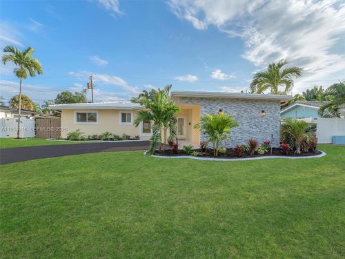 2144 Ne 61st Ct, Fort Lauderdale, FL, 33308-2132 | Card Image