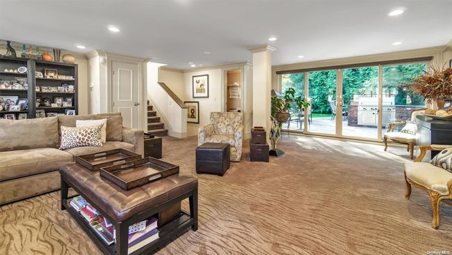 9 Holly Ln, House other with 4 bedrooms, 3 bathrooms and null parking in Plainview NY | Image 15