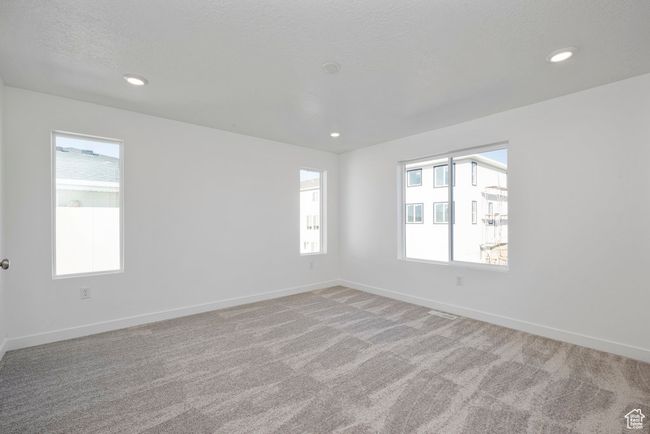Spacious and serene, this owner’s suite is your everyday luxury retreat. | Image 18