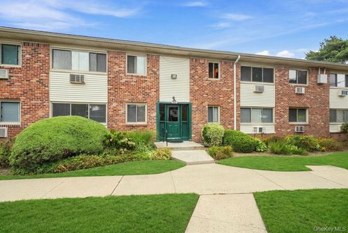 7a-2397 Union Blvd, Islip, NY, 11751 | Card Image