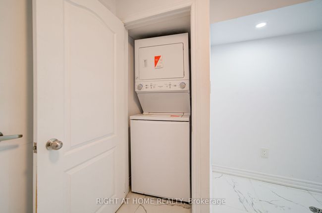 4 Hassard Short Lane, House other with 6 bedrooms, 6 bathrooms and 2 parking in Ajax ON | Image 34