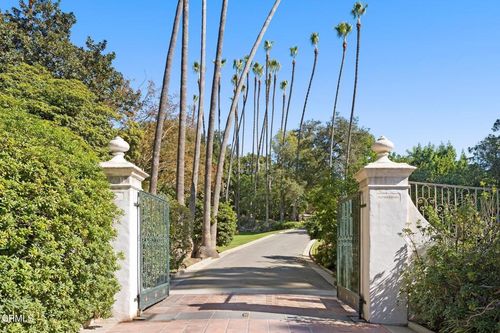 262 S San Rafael Ave, Pasadena, CA, 91105-1525 | Card Image