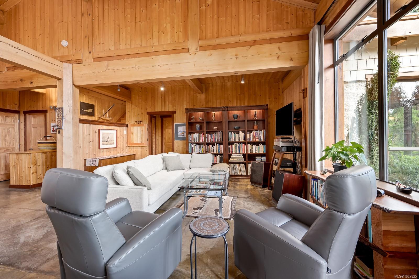 Residential in Cortes Island 4