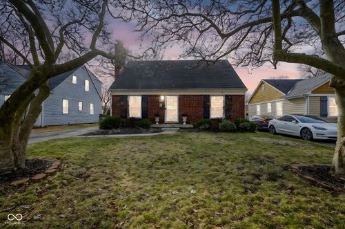 2435 Mcleay Dr, Indianapolis, IN, 46220-5811 | Card Image