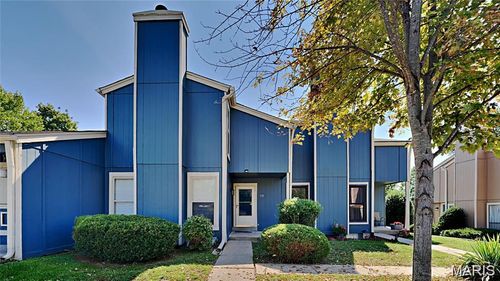 133 Harbor View Dr, Lake St Louis, MO, 63367-2929 | Card Image