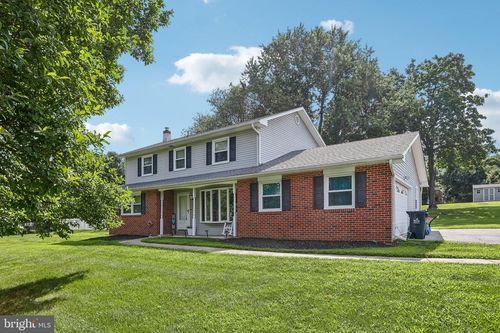 3454 Dorothy Dr, GARNET VALLEY, PA, 19060-1903 | Card Image