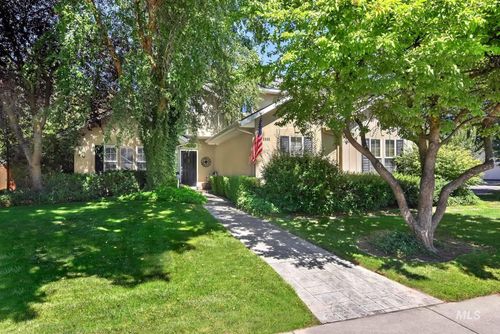 2686 E Lakefork Dr, Eagle, ID, 83616-6173 | Card Image
