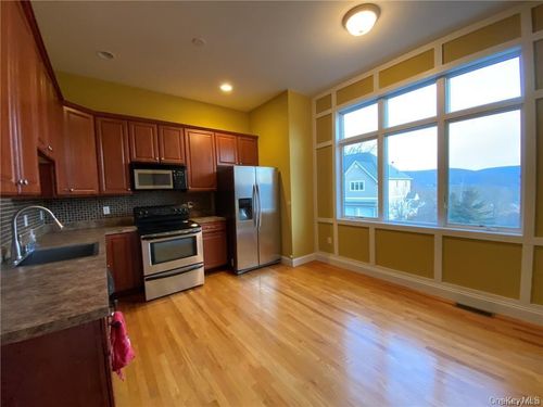 90 Corbin Hill Rd, Fort Montgomery, NY, 10922-7722 | Card Image