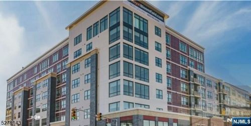 18 Ward St, Bloomfield, NJ, 07003-2518 | Card Image