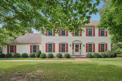 11415 N Lake Shore Drive, Mequon, WI, 53092 | Card Image
