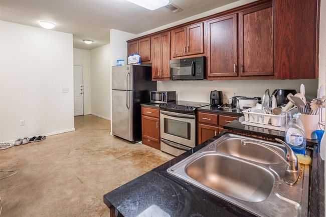 APT-403 - 910 W 25 Th St, Condo with 3 bedrooms, 3 bathrooms and 3 parking in Austin TX | Image 8