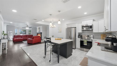 734 Summerwood Drive, New Braunfels, TX, 78130 | Card Image