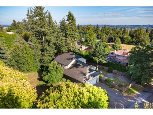 14110 57 Ave, Surrey, BC, V3X2W6 | Card Image
