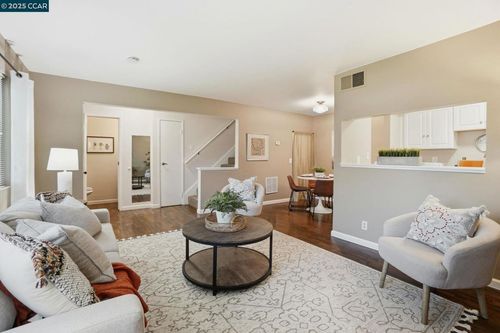 b-1045 1045 Mohr Ln, Concord, CA, 94518 | Card Image