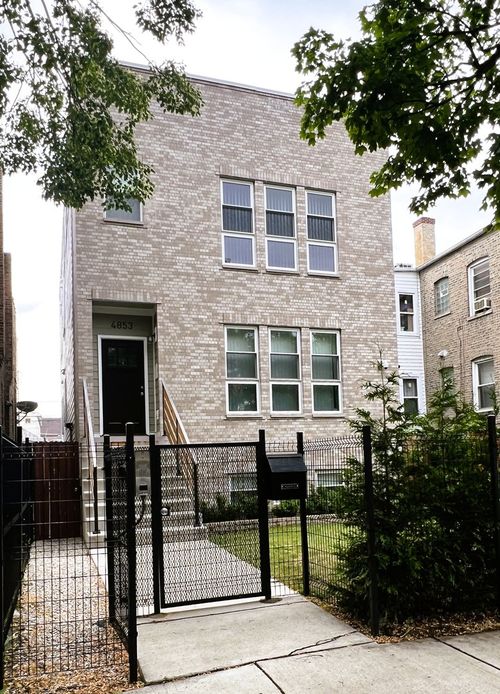 g-4853 W Nelson St, Chicago, IL, 60641-5120 | Card Image