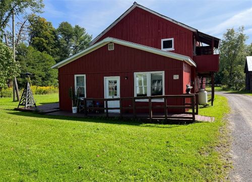 20 East St, Edmeston, NY, 13335-2426 | Card Image