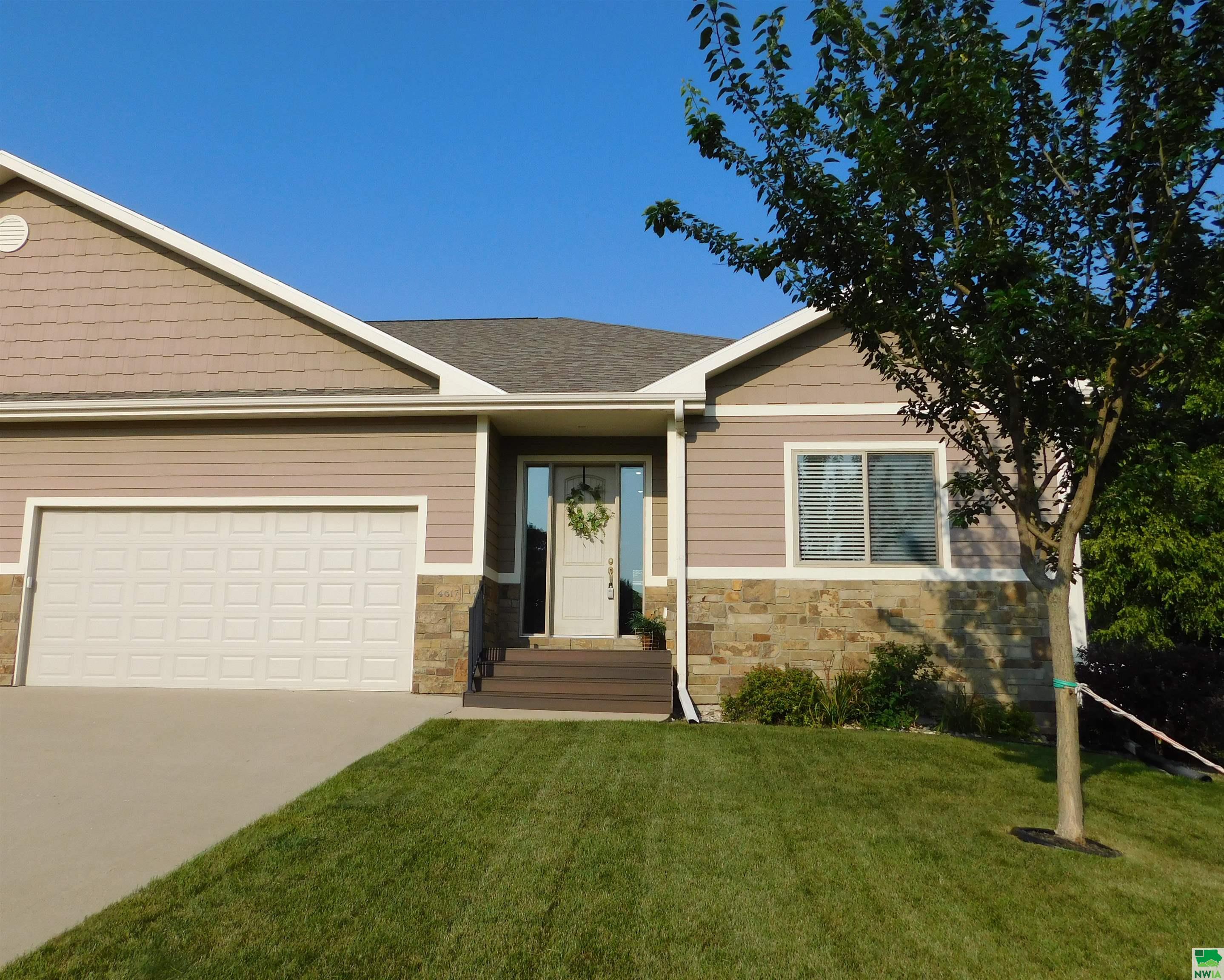 Lakeport St, Sioux City, IA 51106