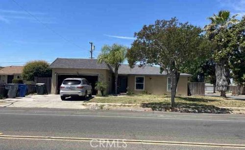 4497 N Chestnut Ave, Fresno, CA, 93726-2906 | Card Image