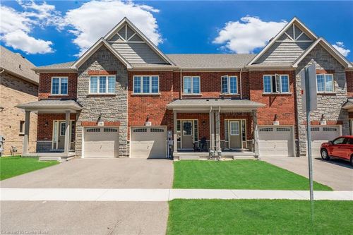72 Homestead Way, Thorold, ON, L2V0H1 | Card Image