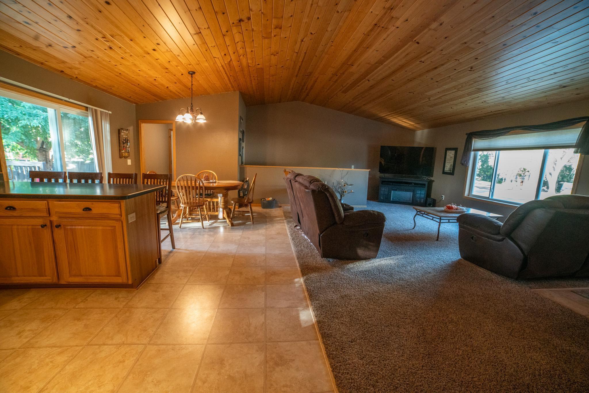 Park Rd, Staples, MN 56479