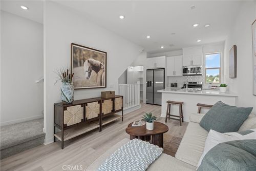 unit-2-1553 Lima Way, Placentia, CA, 92870-6665 | Card Image