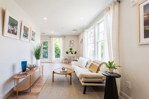 107-10 Brown & Howard, Newport, RI, 02840 | Card Image