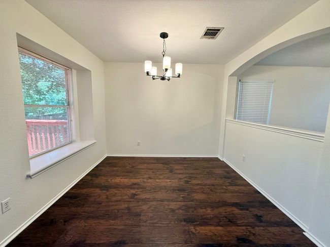 1464 David Curry Dr, House other with 3 bedrooms, 3 bathrooms and 4 parking in Round Rock TX | Image 7