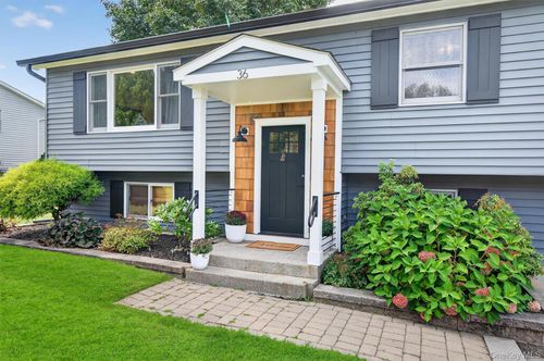 36 Barbara Dr, Warwick, NY, 10990-1931 | Card Image