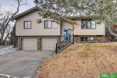 13527 Washington Cir, Omaha, NE, 68137-4245 | Card Image