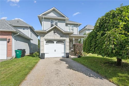 240 Hilltop Dr, Ayr, ON, N0B1E0 | Card Image
