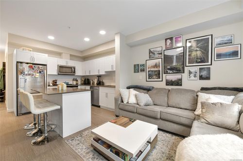 301-2843 Jacklin Rd, Langford, BC, V9B4P4 | Card Image