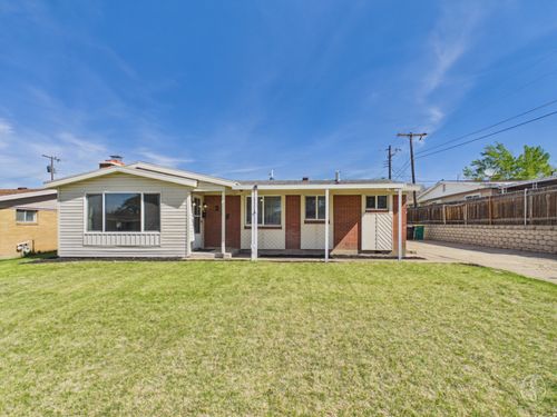 215 W 700 N, Clearfield, UT, 84015-3750 | Card Image