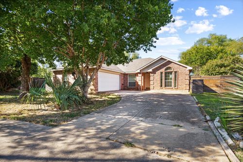 3302 Sewell Dr, Sachse, TX, 75048-5412 | Card Image