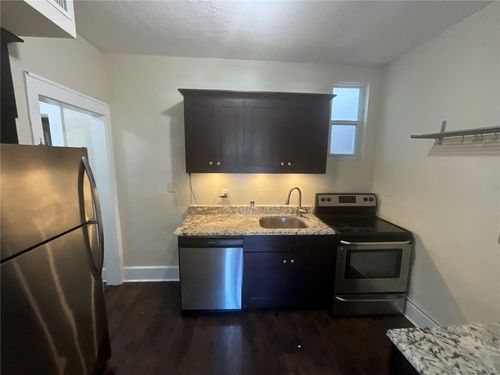 2608 Central Ave, ST PETERSBURG, FL, 33712-1152 | Card Image