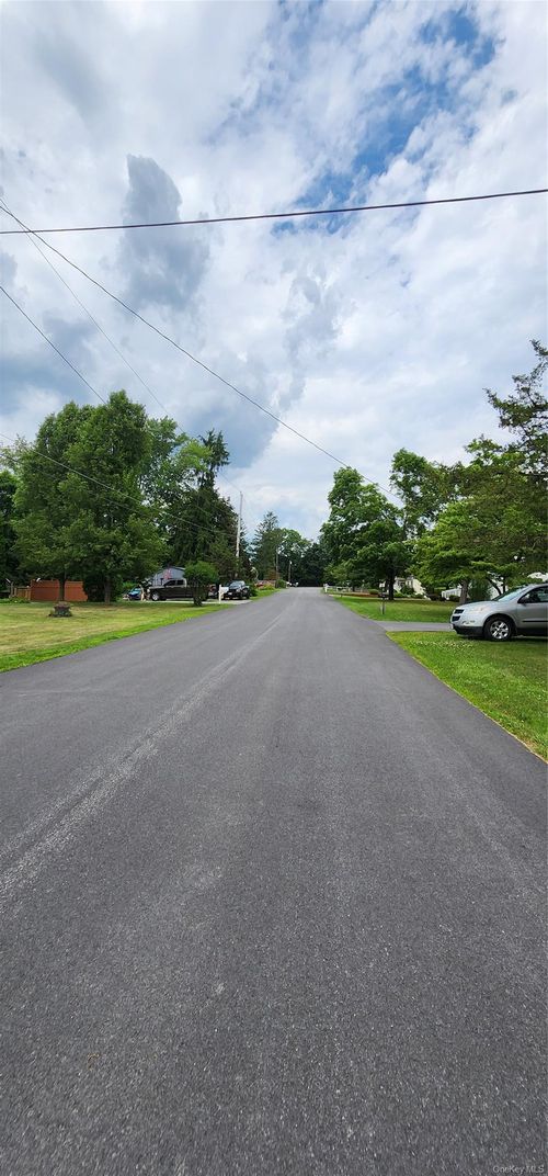 48 Gleason Boulevard, Pleasant Valley, NY, 12569 | Card Image