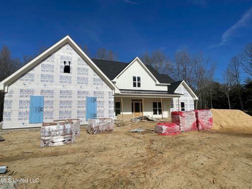 112 Crosswind Dr, Flora, MS, 39071-9637 | Card Image