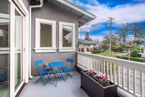 1708 3rd St, Napa, CA, 94559-2804 | Card Image