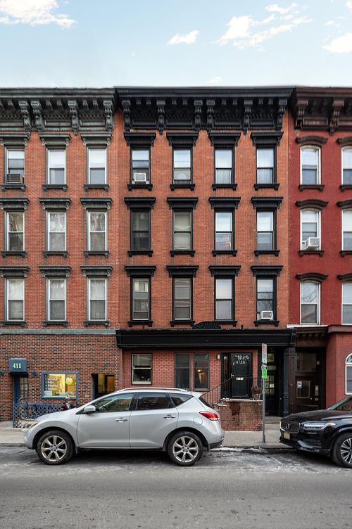 2e-413 1st St, Hoboken, NJ, 07030 | Card Image