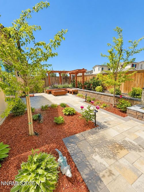 9505 Copper Sky Dr, Reno, NV, 89521-4468 | Card Image