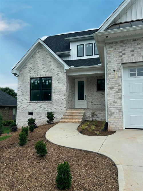 580 Chattooga Rd, Roebuck, SC, 29376-3384 | Card Image