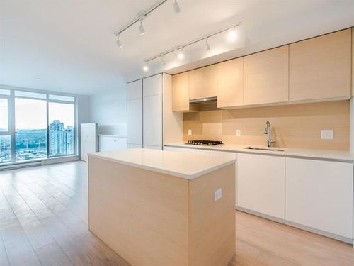 2003-652 Whiting Way, Coquitlam, BC, V3J0K3 | Card Image
