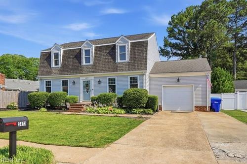2473 Elon Dr, Virginia Beach, VA, 23454-4346 | Card Image