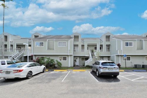 104-3453 Nw 44th St, Lauderdale Lakes, FL, 33309-4267 | Card Image
