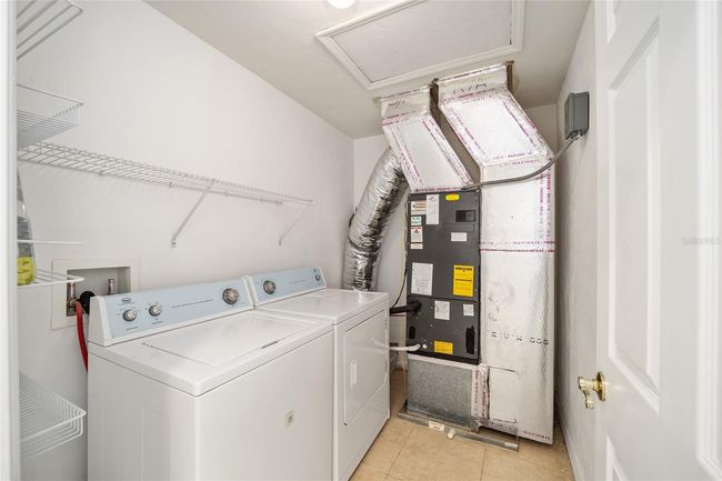 APT-2 - 1563 Nw 29 Th Rd, Townhouse with 2 bedrooms, 2 bathrooms and null parking in Gainesville FL | Image 30