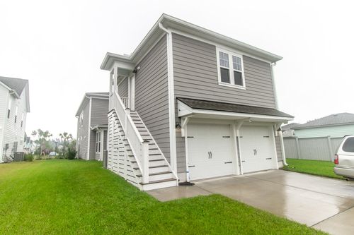 411 Scholar Way, Summerville, SC, 29486-8266 | Card Image