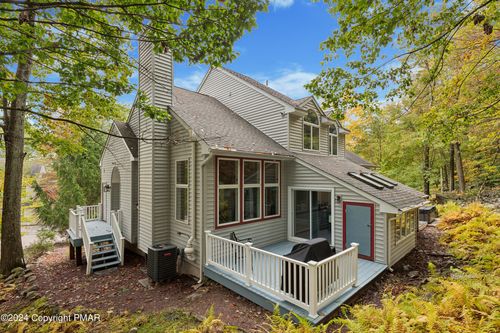 37 Summit Wind Dr, Lake Harmony, PA, 18624 | Card Image