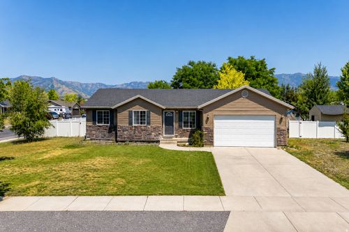 192 N 600 W, Smithfield, UT, 84335-6603 | Card Image