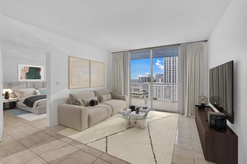 1510-275 Ne 18th St, Miami, FL, 33132-1225 | Card Image