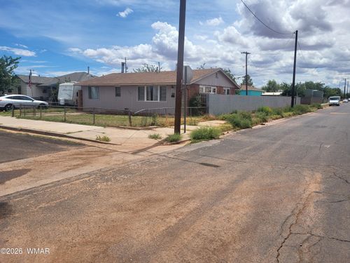 721 W Elm St, Winslow, AZ, 86047-3227 | Card Image