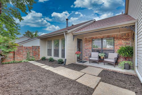 302 Laurel Hill Dr, Old Hickory, TN, 37138-4259 | Card Image